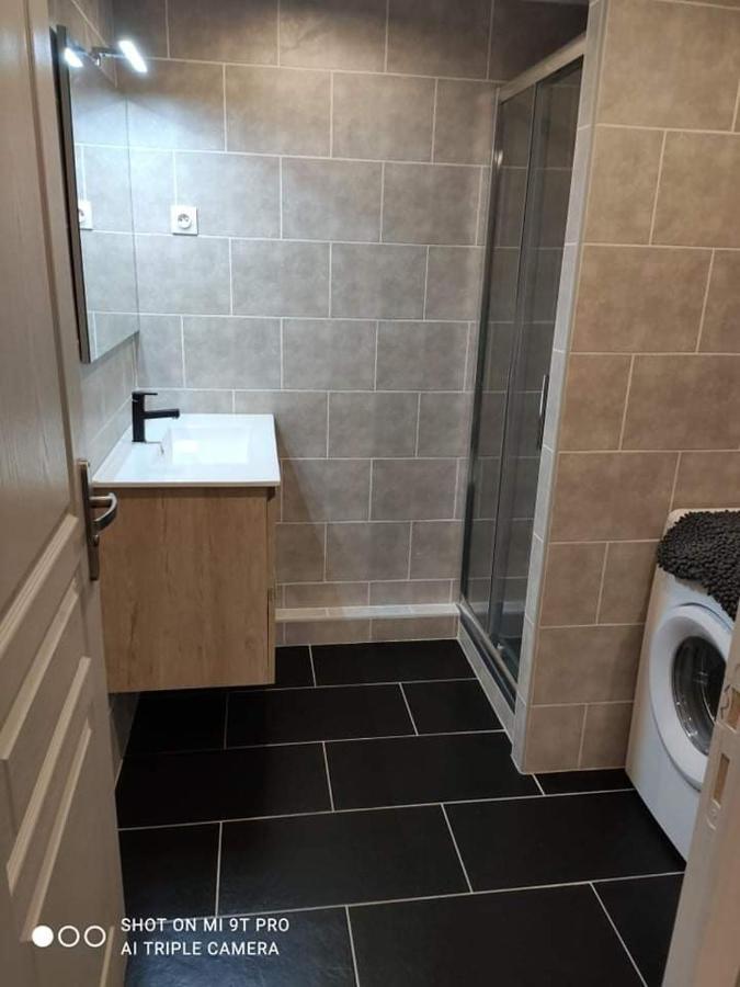 Appartement Entierement Refait A Neuf A 150 M De La Plage Narbonne-Plage Bagian luar foto